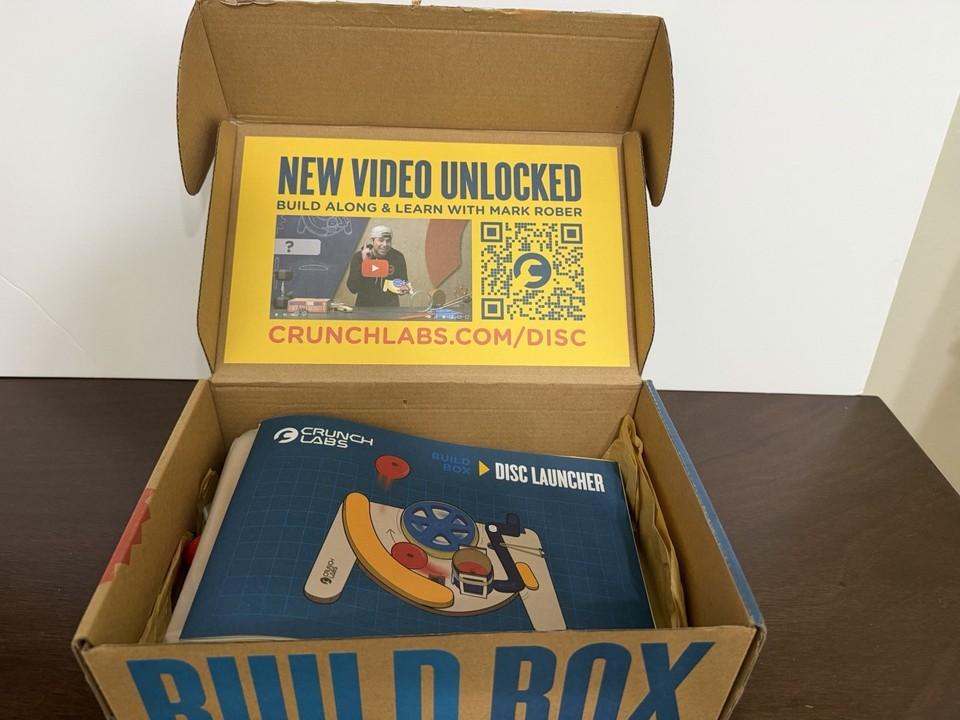 Crunch Labs By Mark Rober, S.T.E.M. Build Box Disc Launcher New in open ...