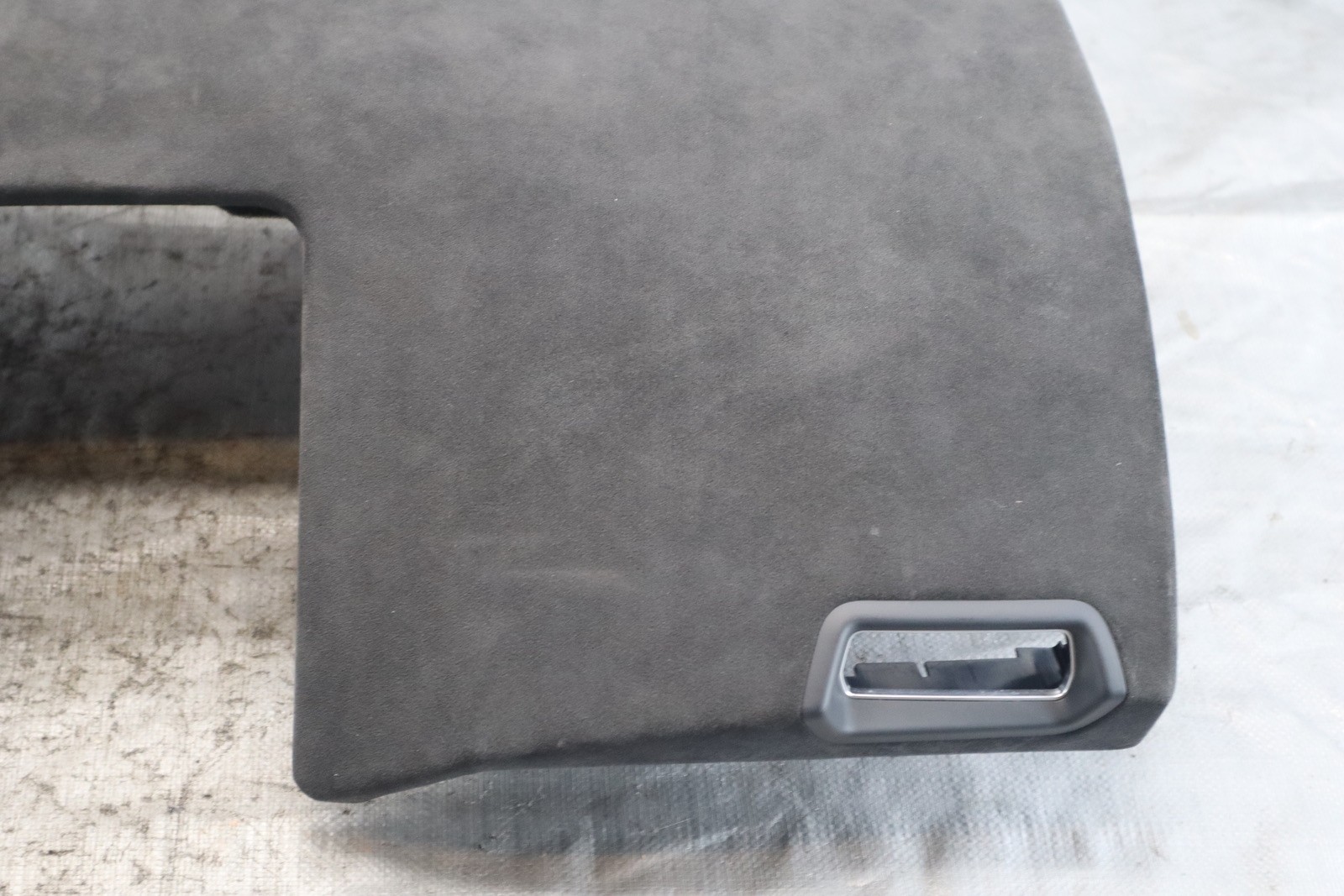 2018 2019 LAMBORGHINI URUS 4.0L V8 OEM LH DRIVER SIDE DASH LOWER PANEL ASSY