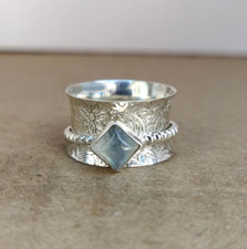 Moonstone Gemstone 925 Sterling Silver Spinner Black Friday Ring Jewelry EE-584