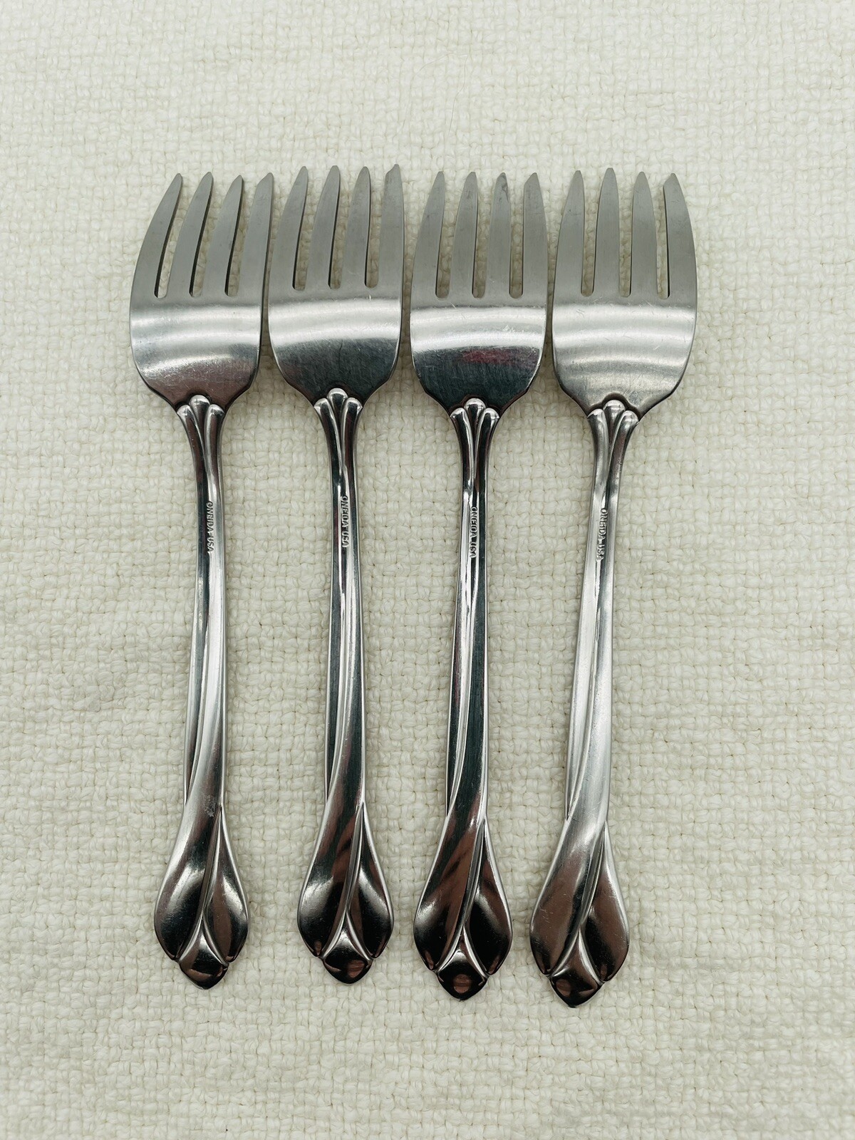 Oneida Satin Tribeca Sets of 4 Salad Forks Stainless Flatware Silverware 199503 eBay