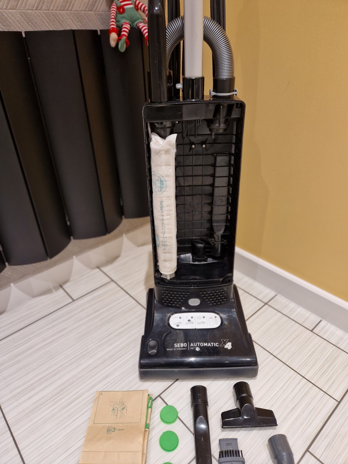 Sebo Automatic X4 Pro Black Grey Upright Vacuum Cleaner & Cleaned eBay