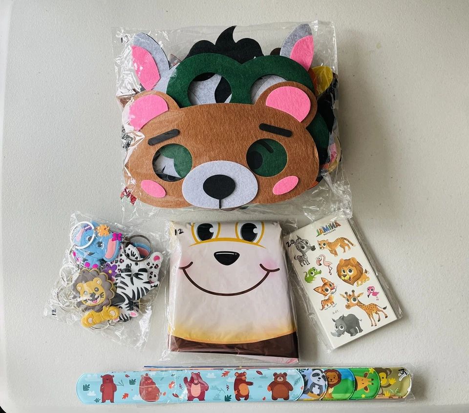 12 Animal Masks As Kids’ Costumes + More Giveaway Gifts Party Favors For Kids - Image 4 of 4