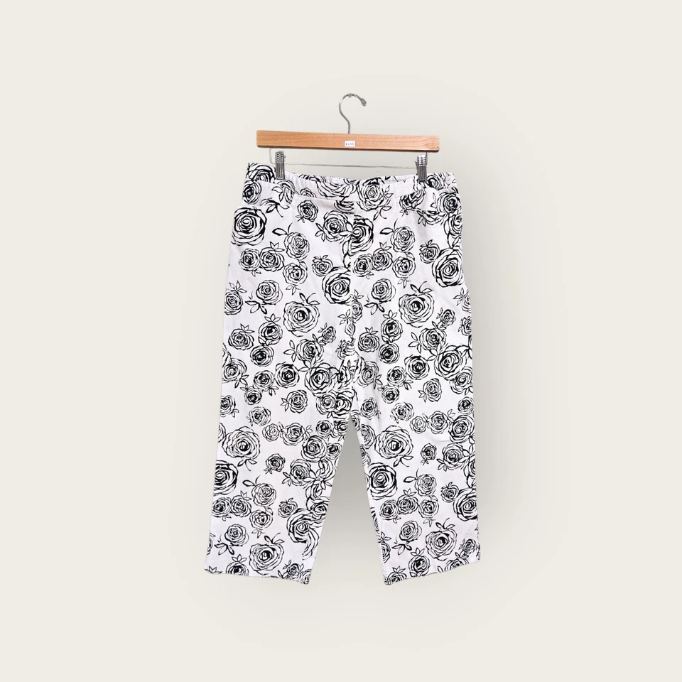 Pantalones capri Hearts of Palm Flowered Foto 3 de 4