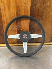 Mg Mgb 1973-76 Original Steering Wheel W Horn Push. Black. Used. Kmg2162