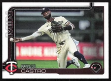2025 Topps #155 Willi Castro