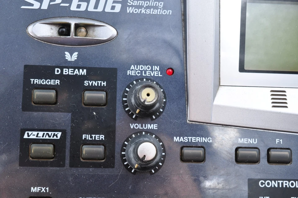 Roland SP-606 Sampling Workstation 2004 mit Adapter + Compct Flash funktionstüchtig ZS41747 - Bild 3 von 4