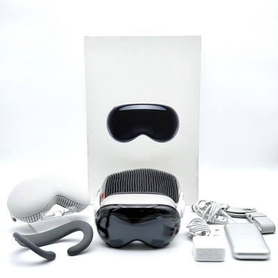 Apple Vision Pro 256GB Open Box VR Headset