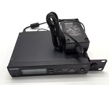 Shure SLX4 J3 Wireless Receiver 572-596 MHz with AC Adapter Power