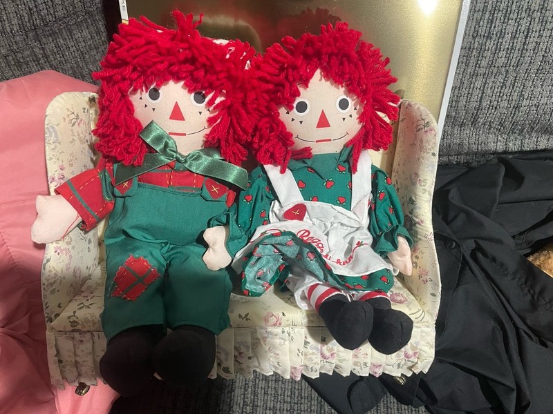 Raggedy Ann & Andy Cloth Doll Lot of 2 w/ Doll Couch