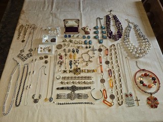 Lot of Vintage to Modern Estate Jewelry Coro Hobe Trifari Napier Signed