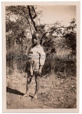 1945 EINGEBORENES KIND bei THORNHILL Südliches Rhodesien Vintage Foto 58 x 84 mm VELOX