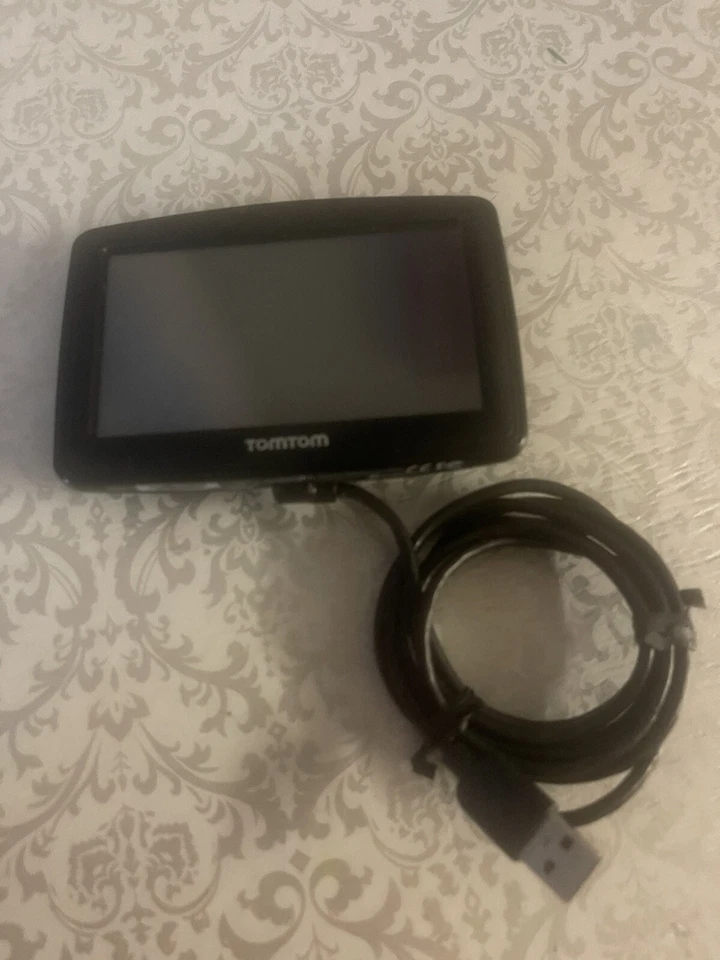 TomTom Touchscreen GPS navigation Model 4ET03 Used - Image 2 of 4