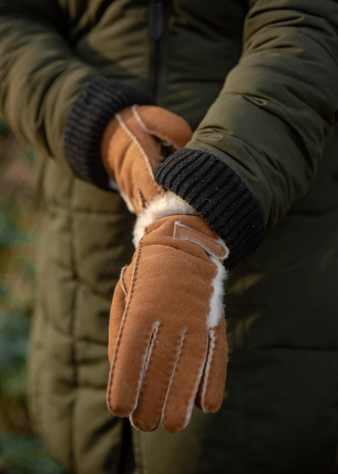 Women's Sheepskin Cuffed Gloves Buckle Detail Winter Cold Weather Glove Premium