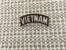 VIETNAM TAB TEXT PIN