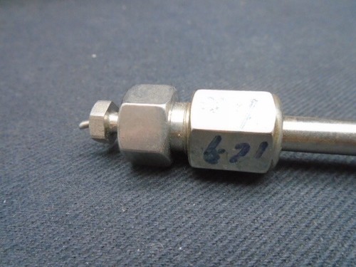 ZORBAX Rx-C18 Liquid Chromatography Column 4.6 x 150mm 5um 883967.902 - Picture 2 of 5