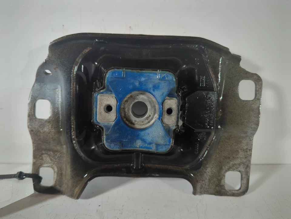 Ford Focus Mk3 Fl 2012-2017 999 Engine Mount (passenger Side) O48 - Image 2 of 4