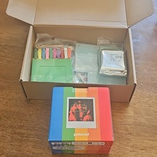 Polaroid Go Instant Camera Gen 2 Black Bundle w/ Film, USB Cable, accessories