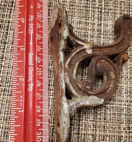 2 SOMBREROS antiguos de montaje en pared o GANCHOS PARA ABRIGO Hierro Fundido Era Victoriana Salvamento - Imagen 4 de 6