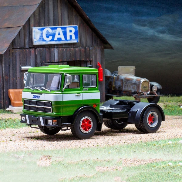 IXO TR147 1/43 Fiat 619 N1 1980 GrüNes / WeißEs Modellauto-image