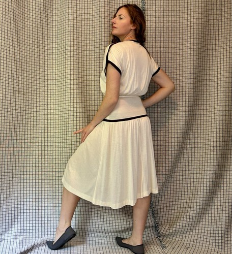 Vintage 70s Beige & Brown Drop Waist Fit & Flare Dress by Young Edwardian size S - Picture 9 of 18