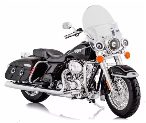 2013 HARLEY DAVIDSON - FLHRC ROAD KING CLASSIC - 1:12 SCALE DIECAST MODEL - BNIB - Picture 7 of 11