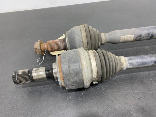 2014 CHEVROLET CAMARO SS OEM REAR CV AXLES PAIR DRIVER PASSENGER USED - Picture 5 of 9