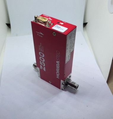HORIBASTEC Z500 SEC-Z511X C O2 100SCCM MASS FLOW DEVICE (R6S2.2)