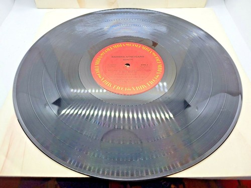 Barbra Streisand - Guilty (1980) Vinyl LP • Barry Gibb, Columbia Records FC36750 - Picture 9 of 12