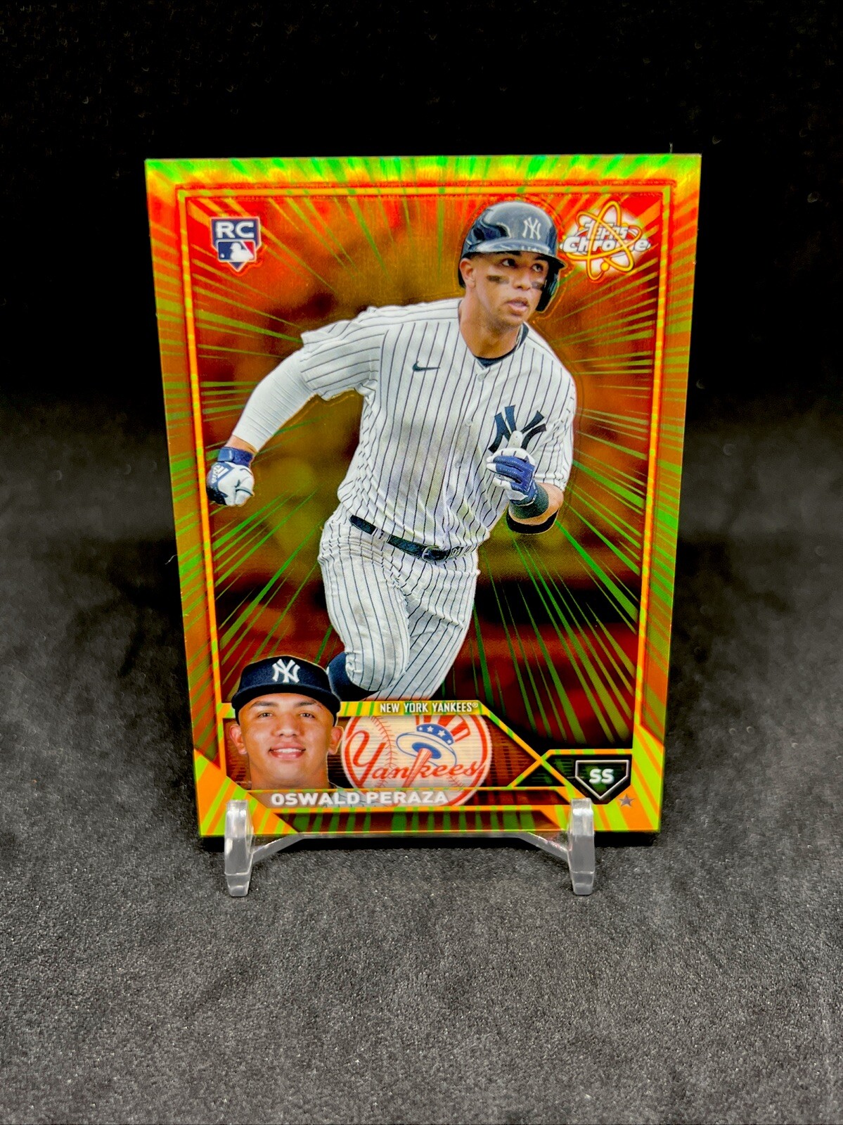 2023 Topps Chrome Update Oswald Peraza Radiating Rookies SSP #RR-24 🔥