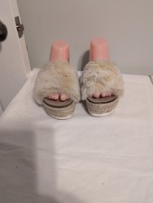 DV Dolce Vita Llenia Faux Fur Casual Slip On Platform Slide Beige Size 6