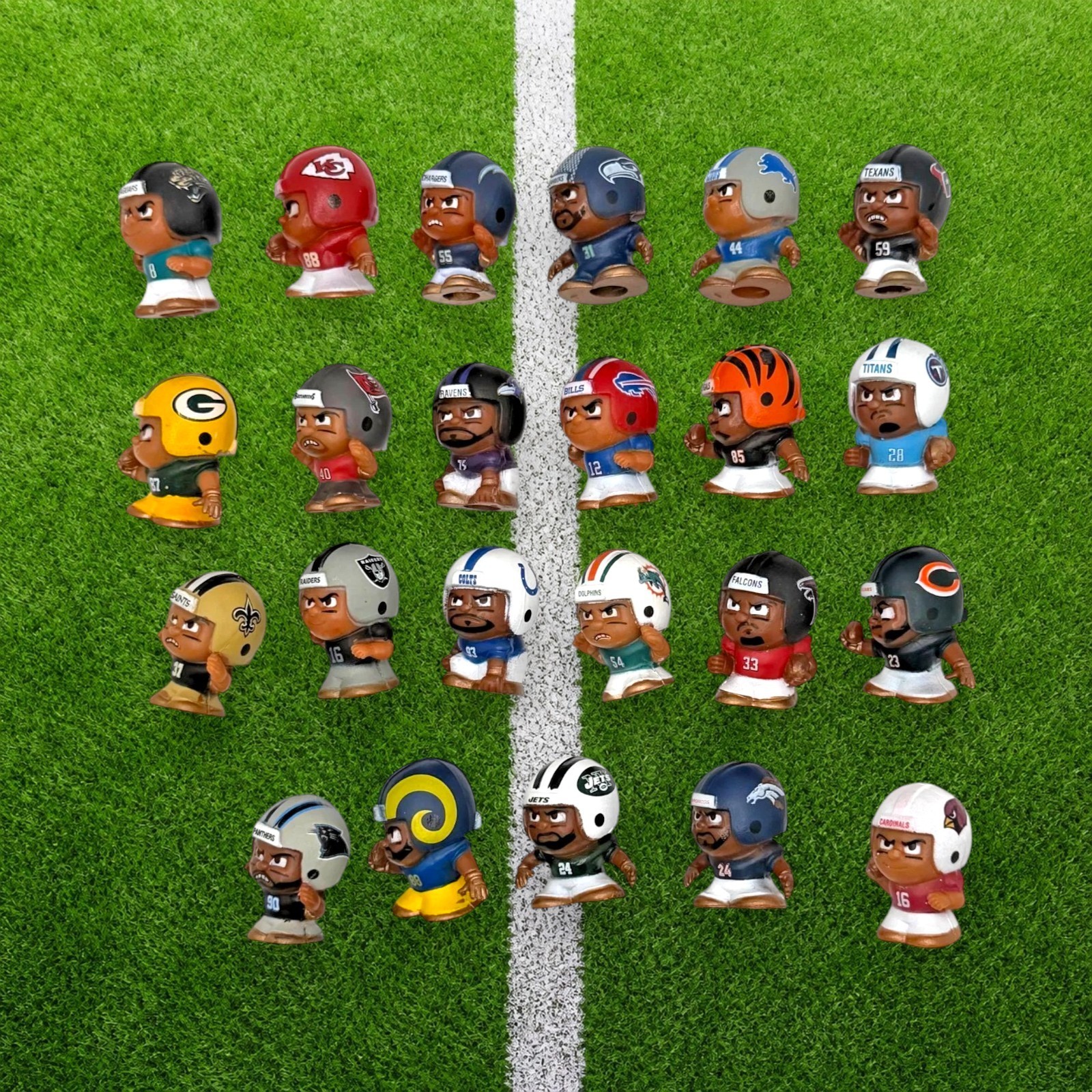 NFL TeenyMates Legends Series 4 2026 YOU PICK Favorite Player NFL Collectible