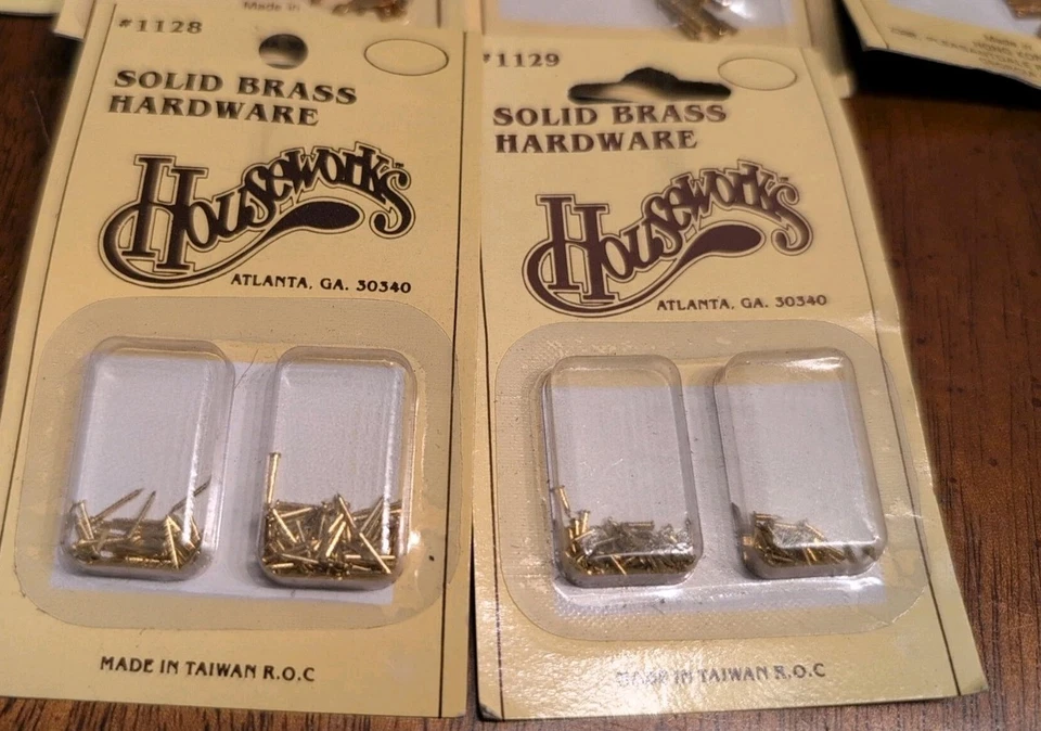 Dollhouse Miniature HOUSEWORKS LTD - 1:12 Scale Furniture Hardware- New In  Pack - Image 4 of 4