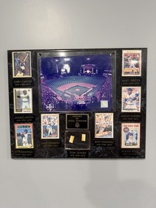 New York Mets "Heroes of Shea Stadium" 20x16 Faux Marble Frame w/ COA