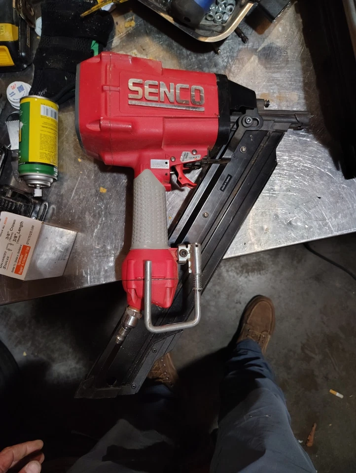 SENCO Frame PRO 325XP (2”- 3-1/4” 34 grados cinta papel cinta adhesiva clavadora para marcos) **LEER** Foto 2 de 3