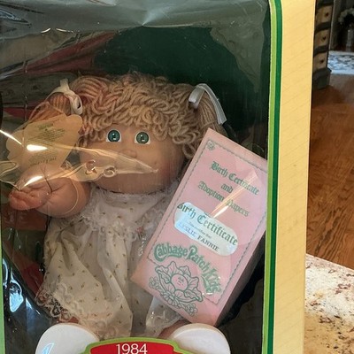 Cabbage Patch Kids 1984 16in Girl Doll w/ Birth Certificate