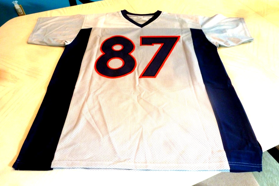DEMARYIUS THOMAS(rare) Signed Denver Broncos Jersey-JSA Authenticated(Mint Cond) - Image 3 of 3