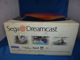 US Sega Dreamcast Console in Box 2 controllers VMU memory card games bundle