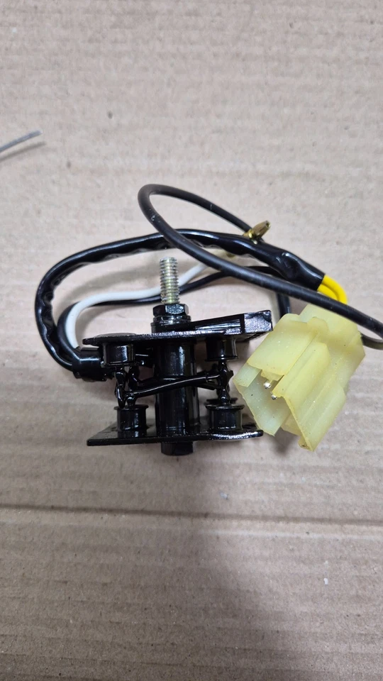 21061-1002=99996-1159 RECTIFICADOR KAWASAKI Z900 KZ1R KZ1000 Foto 3 de 4