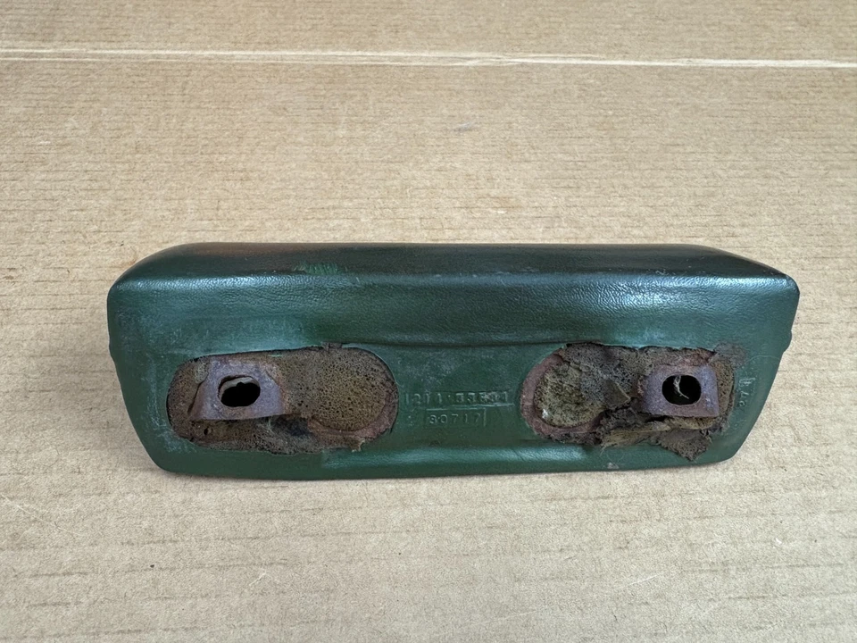 1968 -1972 PLYMOUTH DUSTER DODGE DART A-BODY GREEN INTERIOR DOOR ARM REST OEM - Image 4 of 4