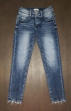 EUC GIRLS BKE YOUTH SKINNY JEANS SIZE 8