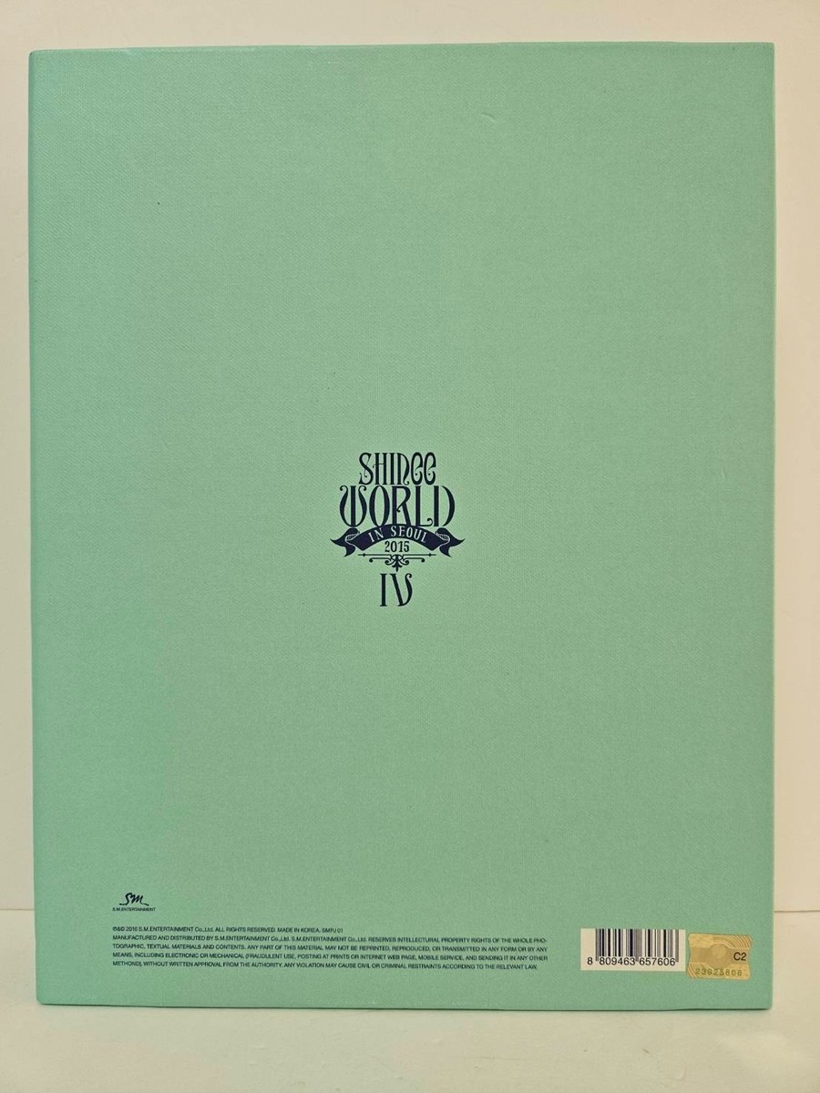 SHINee WORLD Ⅳ in SEOUL SHINee WORLD IV Ⅳ in Seoul 2015 Concert Korean Ver. Blu-ray