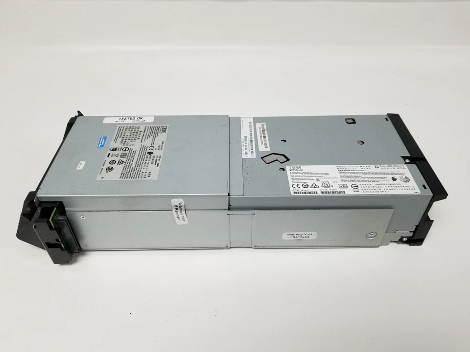IBM System Storage TS1040 Ultrium LTO 5 Drive Model 3588-F5A (02CE351) - Image 4 of 4
