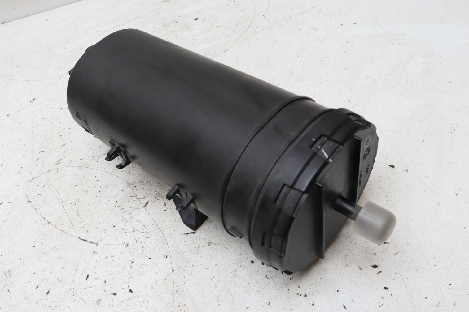 Mercedes Benz ML63 AMG 2007 W164 Fuel Vapor Carbon Canister 