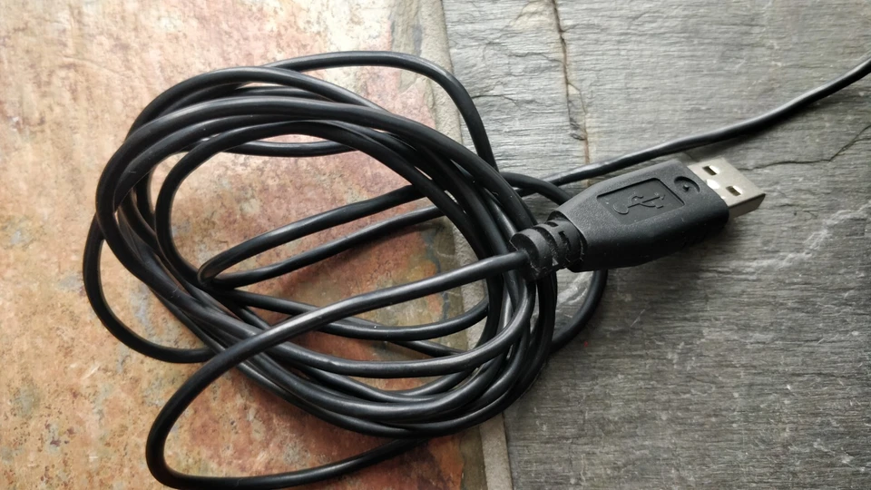 Razer Abyssus RZ01-00360100 3500DPI 3.5G Optical Gaming Mouse Mice 1000Hz - Image 2 of 4