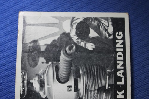 1966 Topps Lost in Space - #22 "Shock Landing" - G/VG Condition - Picture 4 of 6