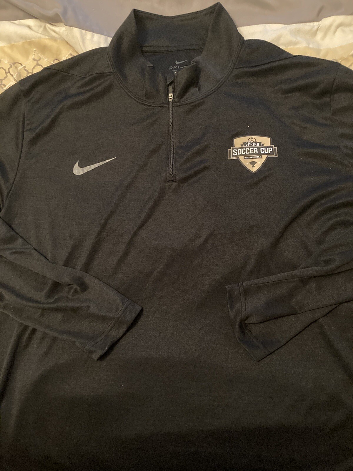 Picture 1 of 4