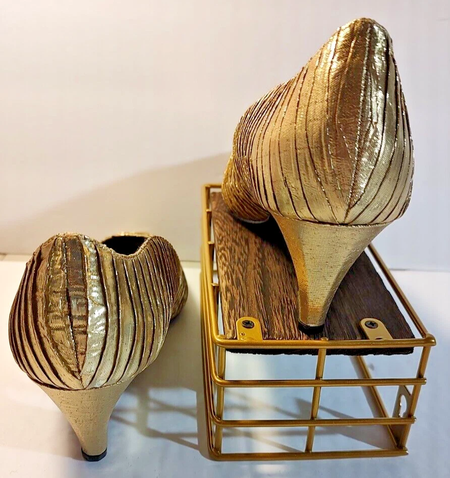 Zapatos de salón Fioni para mujer NUEVOS dorados defectuosos talla 9M tacón bajo tela suela superior de cuero Foto 4 de 4