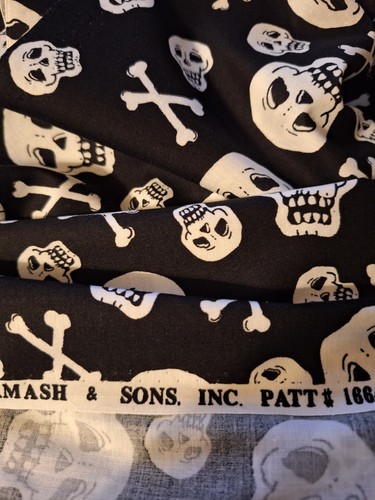 Halloween Fabric Black White Skull Bone Cotton C. S. Shamash 44" By The Yard - Picture 4 of 4