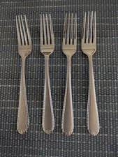 Set Of 4 Hampton Stainless Rachelle Frost Dinner Forks 8"