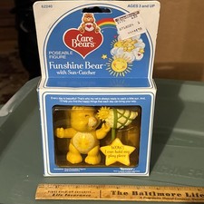 NEW Funshine Bear w/ Sun-Catcher MISB Care Bears 1984 Kenner